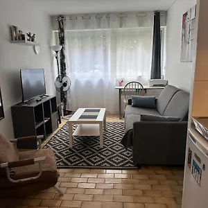 https://les-clementines-nice.fr-provencehotel.com